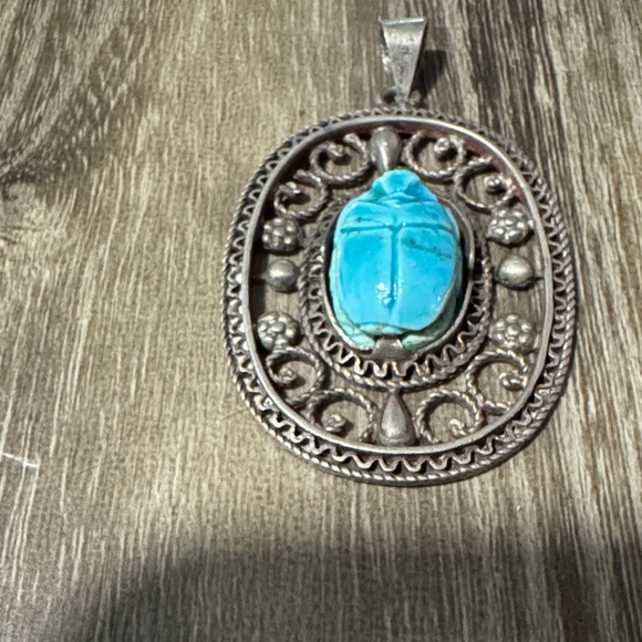 Vintage Silver Tone and Turquoise Pendant - Picture 3 of 4